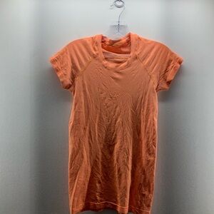Lululemon Swiftly Tech Size 4 Orange